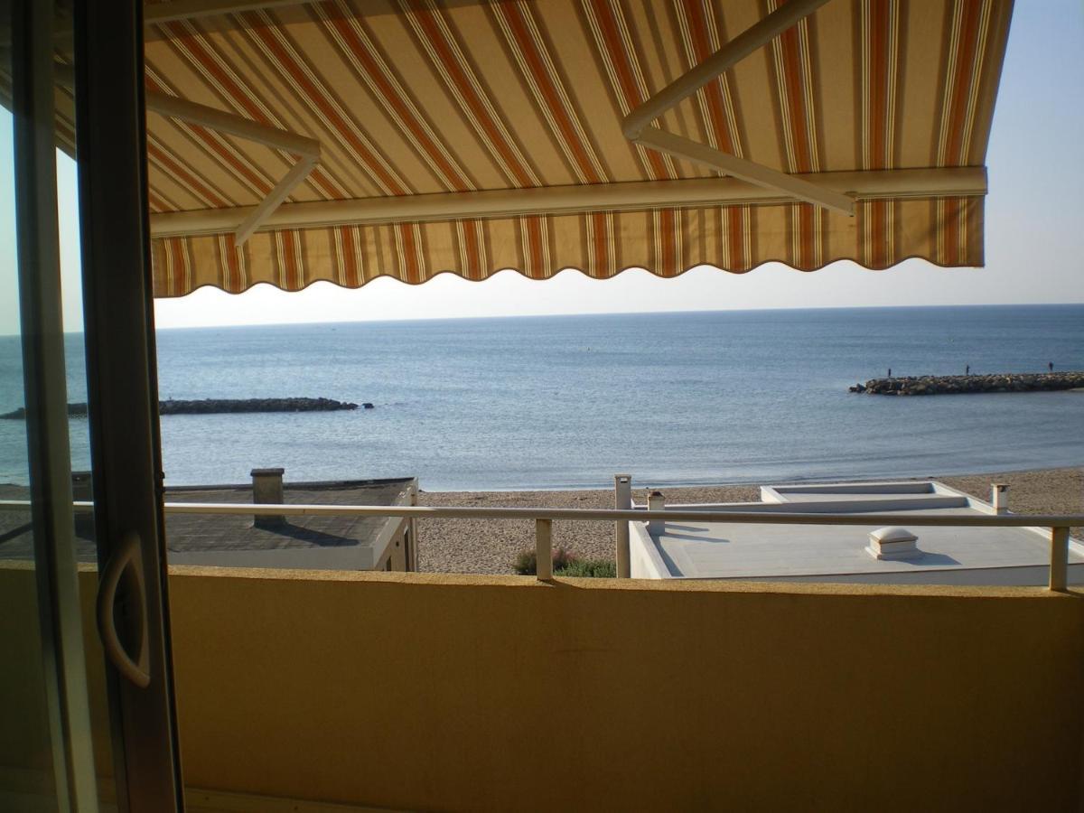 Valras 1ère ligne vue pleine mer Esterno foto